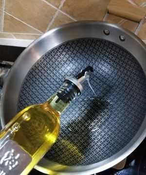 醬蟹怎么腌制方法,醬螃蟹的制作方法視頻圖9