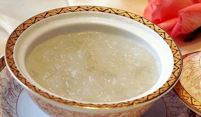 燕窩跟銀耳功效一樣嗎