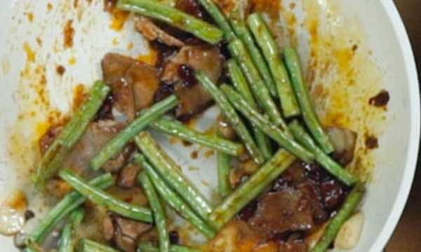豆角炒肉怎么做好吃,豆角炒肉片的家常做法圖19