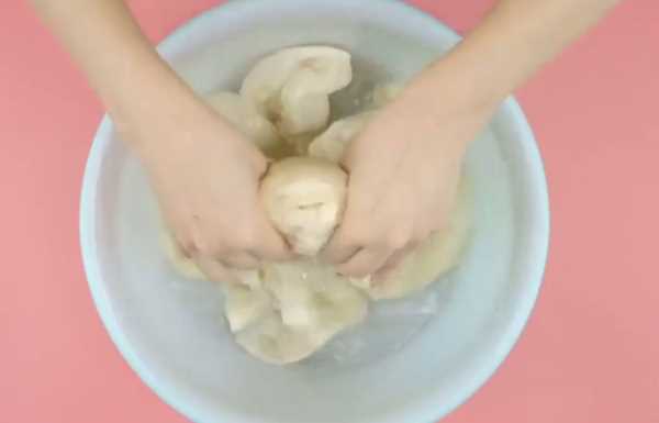 第一次買(mǎi)的羽絨服怎么洗,新買(mǎi)的羽絨服怎么洗最好圖14