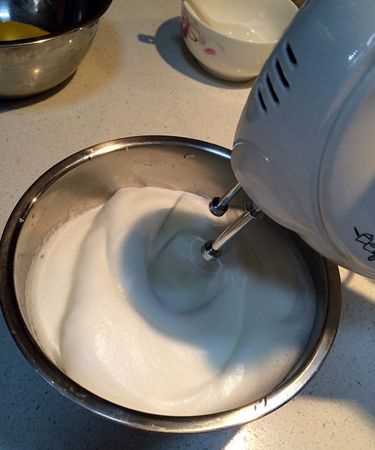 蛋清打發(fā)不成糊狀可以補(bǔ)救嗎