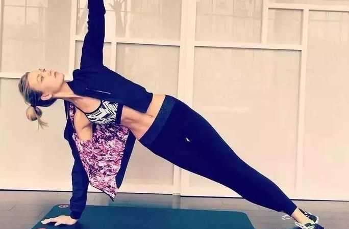 人魚線在哪個部位