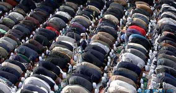 中學(xué)生作文開齋節(jié)800字怎么寫