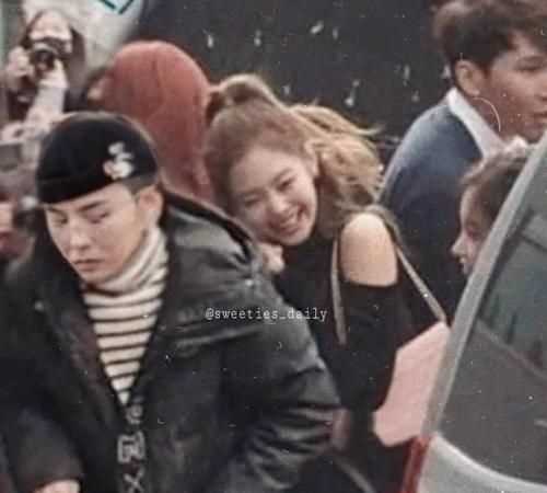 black權(quán)志龍jennie發(fā)行時(shí)間