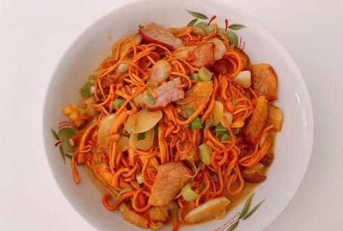 新鮮蟲草花可以直接炒著吃嗎