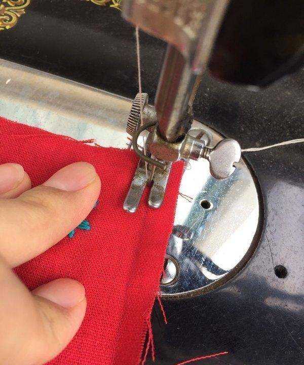 怎么做香包簡(jiǎn)單又好看,香囊的制作方法圖9