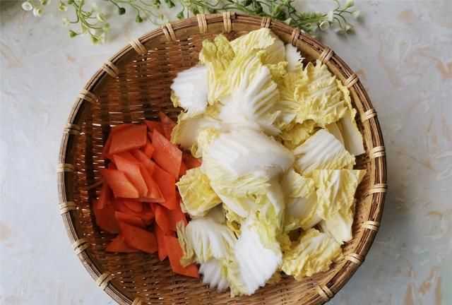 炒包菜絲怎么做好吃，口感極佳的清炒包菜絲怎么做好吃又簡單？圖4