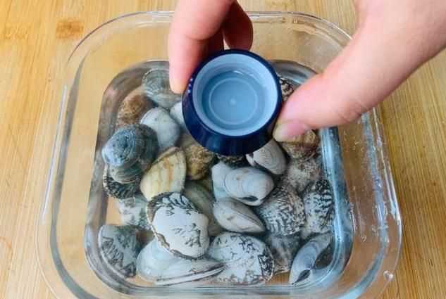 花蛤放在冰箱冷凍后還能吃嗎