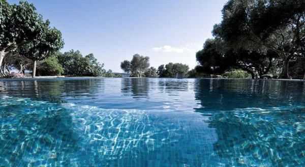 什么如鏡的成語(yǔ) 描寫水,描寫水面的成語(yǔ)有哪些圖7