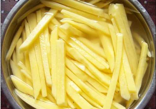 自制薯條要不要放淀粉,炸薯條一定要用淀粉嗎?圖3