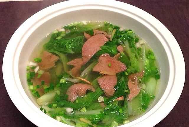菠菜豬肝湯的做法和功效