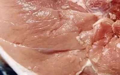 豬肉洗后瘦肉為什么發(fā)白，能吃嗎'