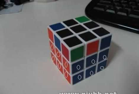 最簡(jiǎn)單的魔方教程