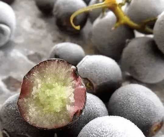 剝開皮的葡萄能冷凍嗎