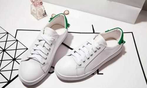 白鞋被84燒黃了怎么弄白，白鞋用了84和堿變紅了怎么辦？圖4