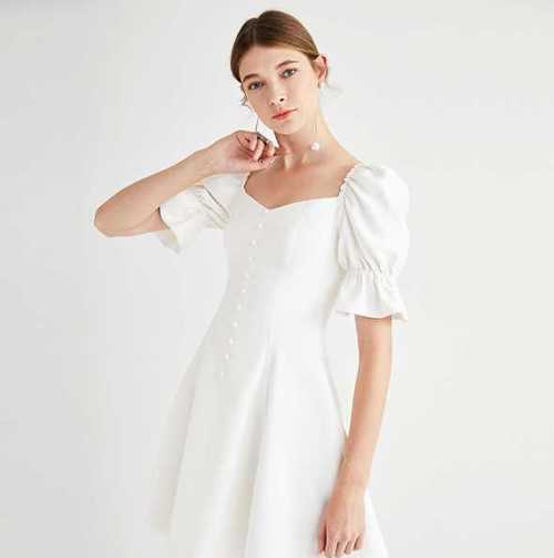 黑裙子把白袖子染黑了怎么辦