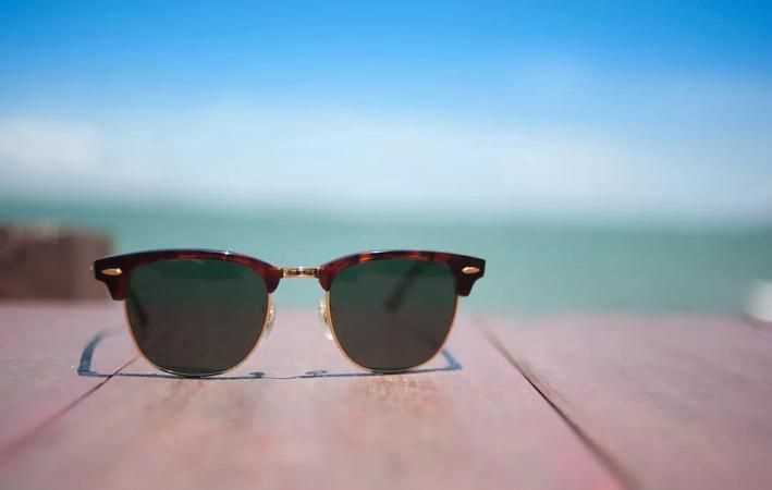 紫外線是不可見光那它能被反射嗎