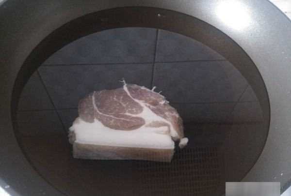 怎么做炒臘肉,炒臘肉的做法圖13