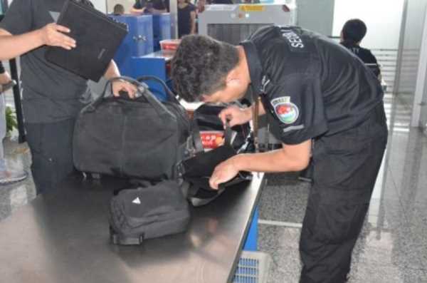 自熱米飯可以托運(yùn),飛機(jī)上可以托運(yùn)自熱米飯嗎圖1