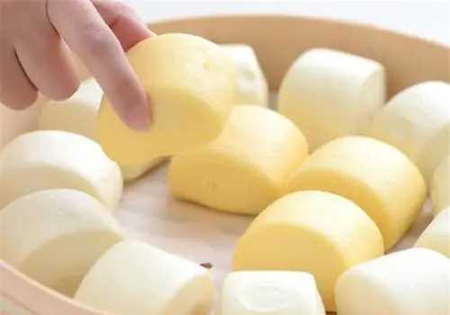 蒸饅頭沒紗布用什么墊,蒸饅頭沒紗布怎么辦圖1