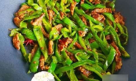 青椒牛肉絲怎么炒,青椒牛肉絲的做法最正宗的做法圖8