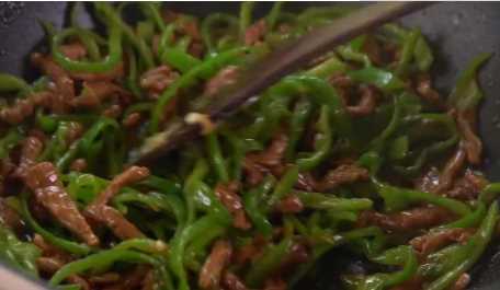 青椒牛肉絲怎么炒,青椒牛肉絲的做法最正宗的做法圖12