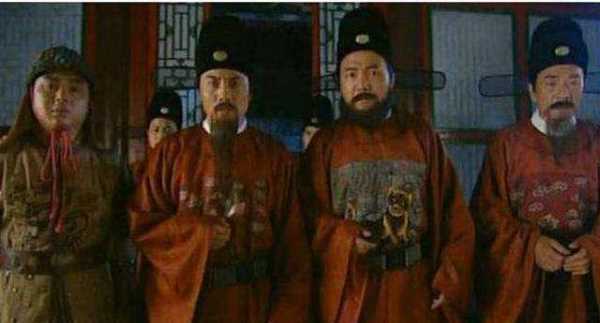 蕃臺和臬臺誰大,清朝的制臺、撫臺、臬臺、藩臺、道臺、府臺、學(xué)臺各是多大的官_百度...圖13