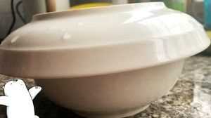 :兩個(gè)碗疊放在一起，竟卡住無法分離，怎么辦呢