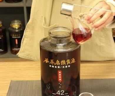 楊梅酒制作比例,楊梅酒的制作方法一斤楊梅多少酒圖2