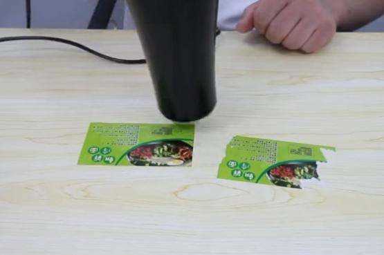 清理門上小廣告膠妙招,防盜門上的小廣告怎么清除粘膠圖4