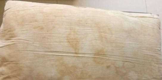 枕頭臟了用什么洗最容易去黃,枕頭黃了怎么洗小妙招 枕頭黃了怎么洗圖3