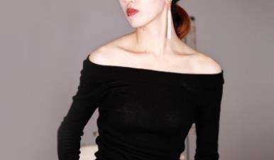 露肩衣服怎么防止往上滑,如何防止衣服掉色圖1