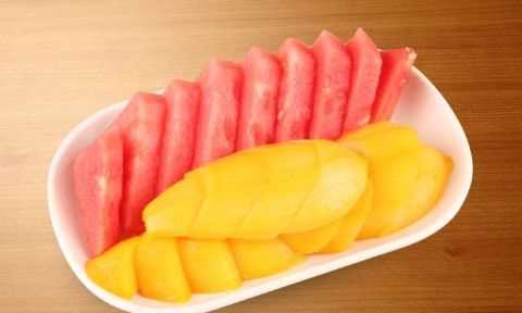 西瓜和芒果可以一起吃嗎