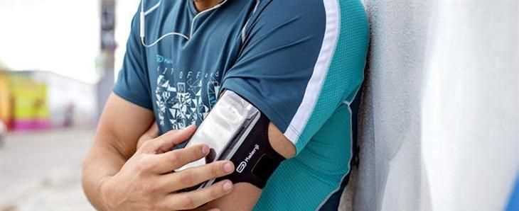 跑步的時候手機(jī)怎么處理