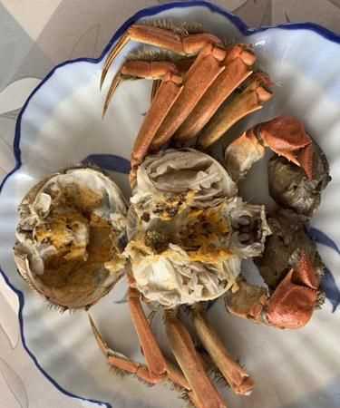 冬天螃蟹死一天能吃嗎