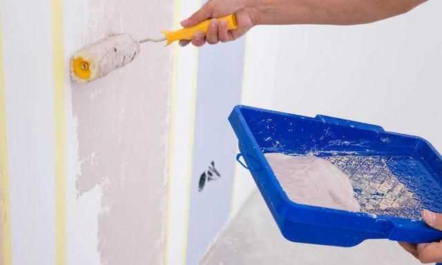 干了很長(zhǎng)時(shí)間的油漆怎么去除掉?