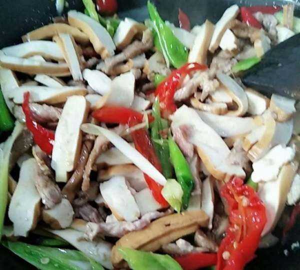 豆腐干炒肉怎么做,家常炒瘦肉怎么做圖21