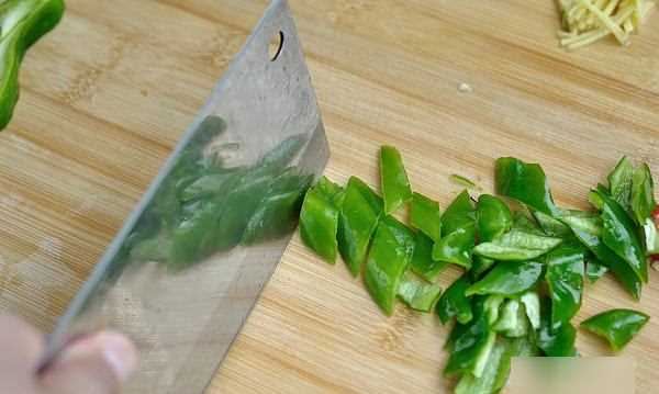 山藥怎么吃好吃又簡(jiǎn)單,山藥怎么做好吃又簡(jiǎn)單 這7種家常吃法分享給大家圖6