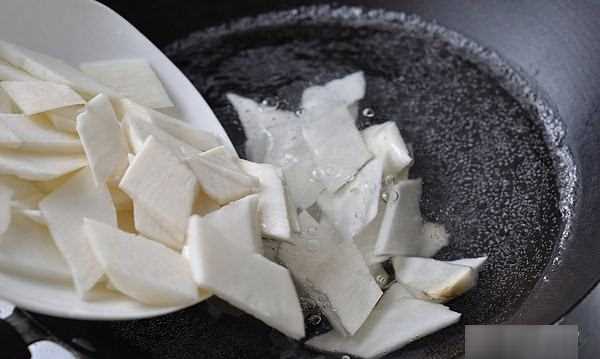 山藥怎么吃好吃又簡(jiǎn)單,山藥怎么做好吃又簡(jiǎn)單 這7種家常吃法分享給大家圖8