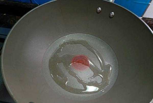 魚(yú)頭豆腐湯的做法,魚(yú)頭豆腐湯的做法家常做法圖4