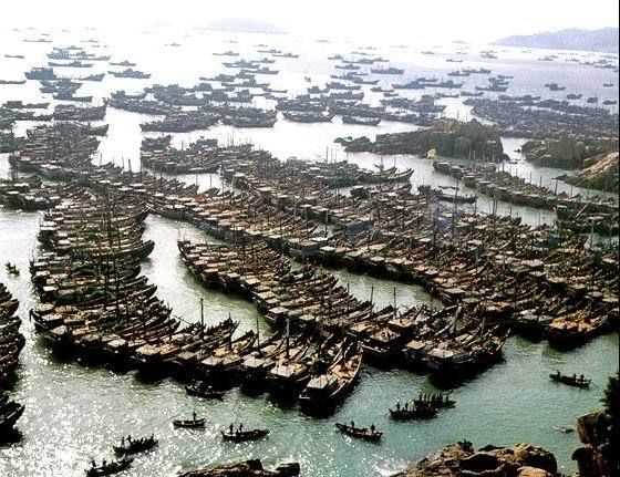 中國的舟山漁場建在什么流顯著的海域