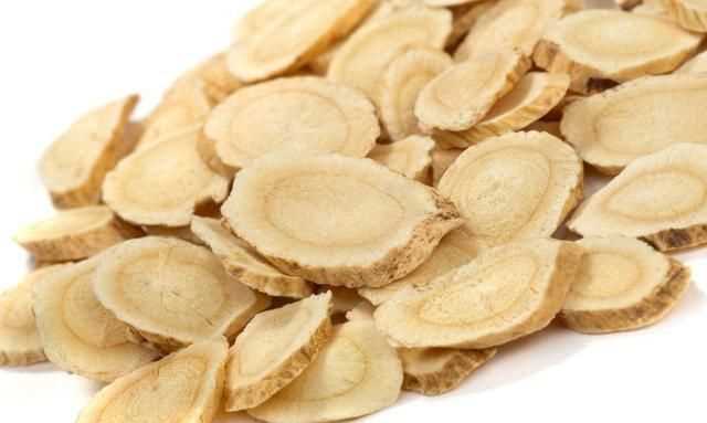 黃芪來大姨媽可以泡水喝嗎