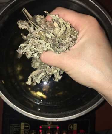 艾葉可以用來洗臉祛痘嗎