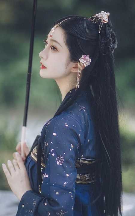 漢服可以用洗衣機(jī)洗,最近買了一套漢服的說說圖2