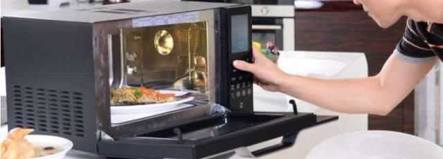 塑料能不能放微波爐加熱