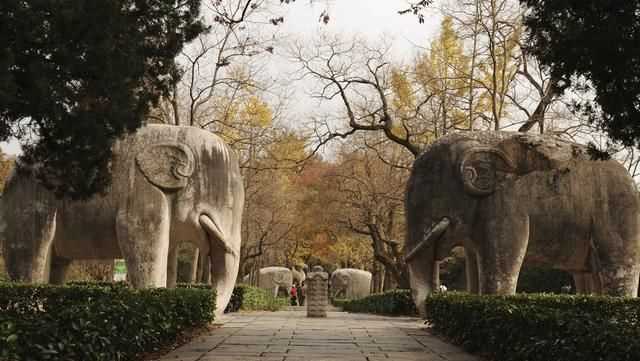 夫子廟是紀念誰的，南京夫子廟是為了紀念誰?。繄D3