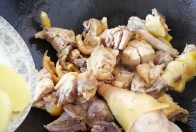 紅參煲雞湯的做法,紅參燉雞湯的做法大全家常做法竅門圖6