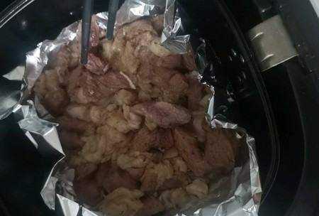 空氣炸鍋怎么烤羊肉,用空氣炸鍋烤羊肉串需要多長時(shí)間多少溫度圖11