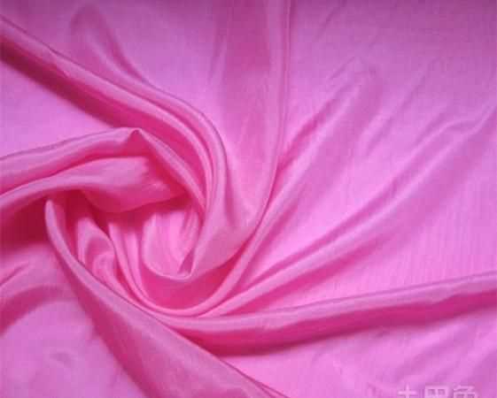 桑蠶絲衣服掉色了怎么能恢復(fù)原來的顏色