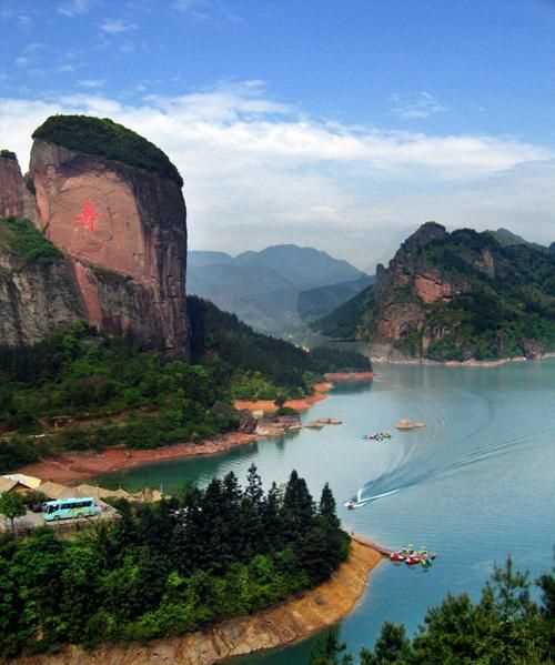 江西有哪些著名的山